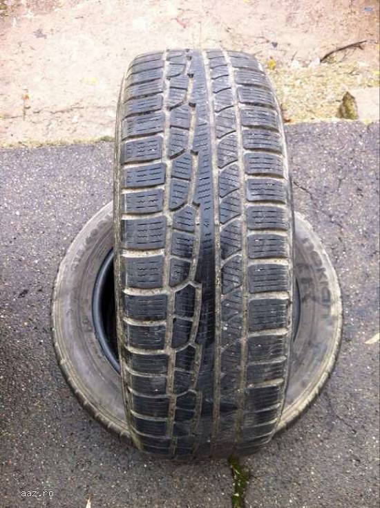 Anvelope iarna NOKIAN 215 60 R17 100V dot 3210 made in finland.