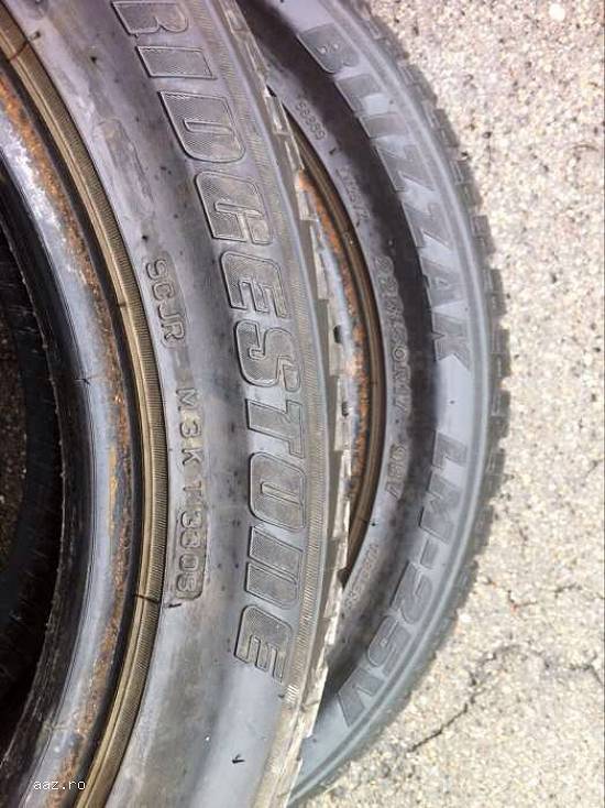Anvelope iarna BRIDGESTONE 225 50 R17 98V dot 3308 made in germany.