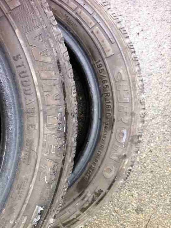 Anvelope iarna PIRELLI 195 65 R16C 104/102R dot 4710 made in germany.