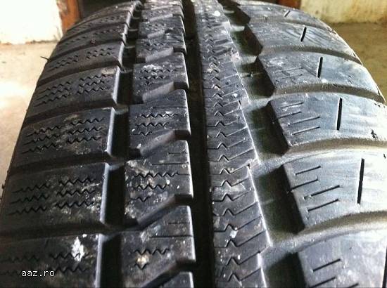 Anvelope iarna VREDESTEIN 185 60 R15 88H dot 1311 made in holland.