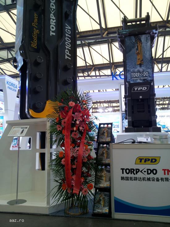 PICON  HIDRAULIC   EXCAVATOR 21 TONE