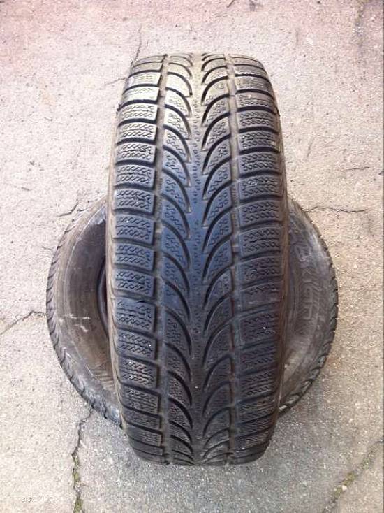 Anvelope iarna NOKIAN 205 65 R15 94T dot 5112 made in finland.