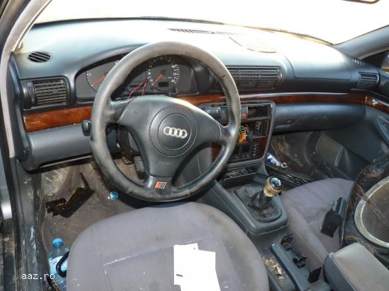 Dezmembrez Audi A4 an 1998 110cp