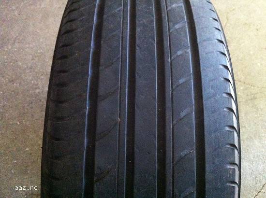 Anvelope vara YOKOHAMA 225 65 R17 102V dot 4012 made in korea.