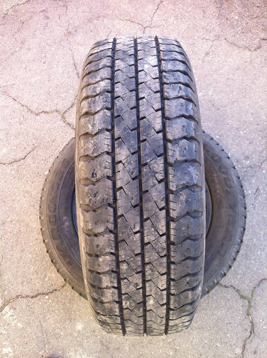 Anvelope vara GOODYEAR 205 65 R16C 107/105T dot 2007 made in germany.