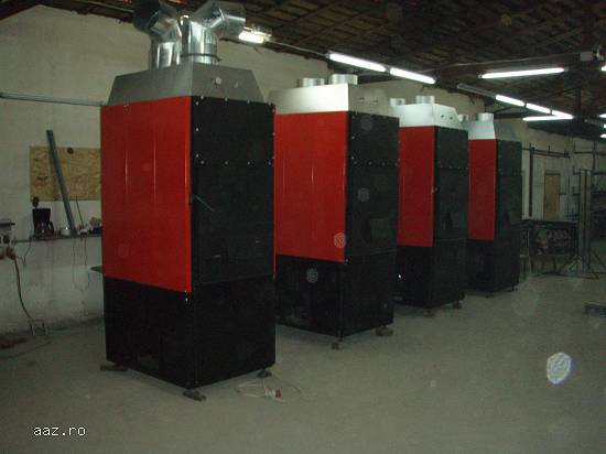 Generatoare aer cald pe combustibil solid pentru spatii industriale