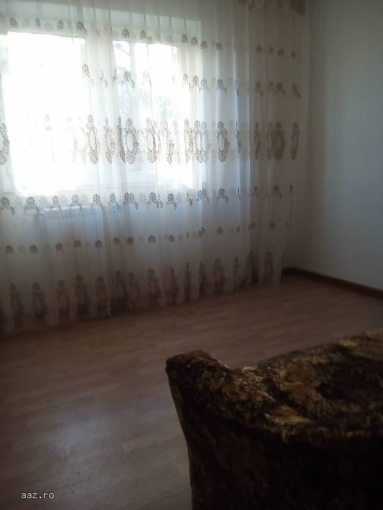 apartament 3 camere