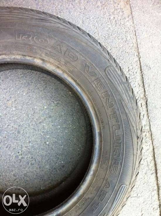 Anvelope all-season KUMHO 235 65 R17 104H dot 3812 made in korea.