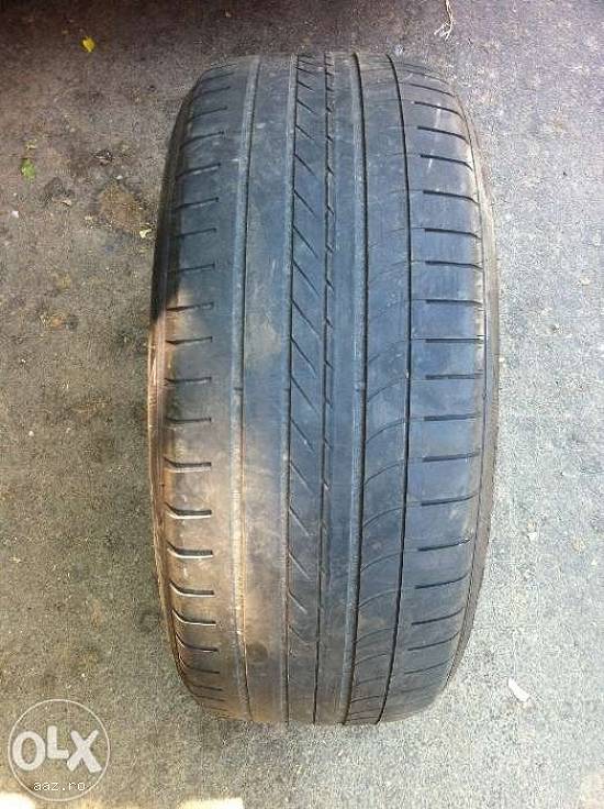 Anvelope vara GOODYEAR 275 45 R20 110W dot 0614 made in germany.
