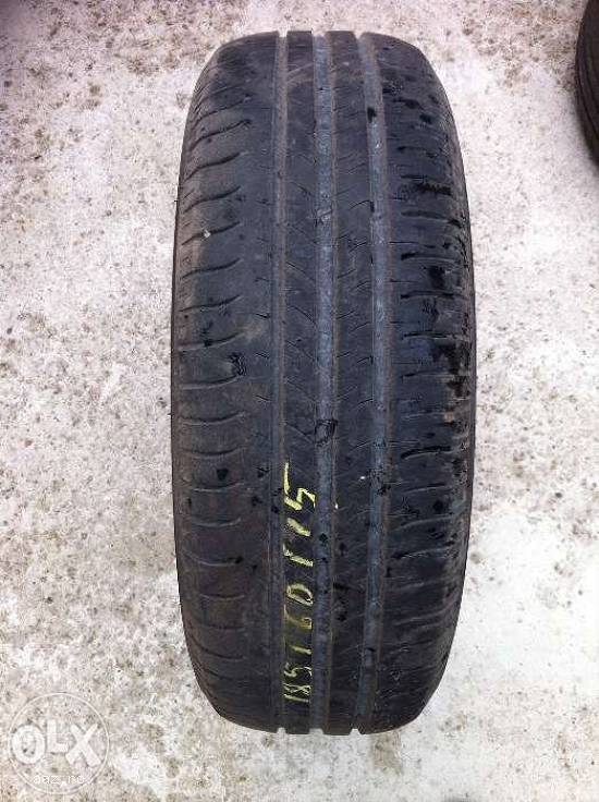 Set anvelope vara MICHELIN 185 60 R15 84H dot 4309 made in germany.