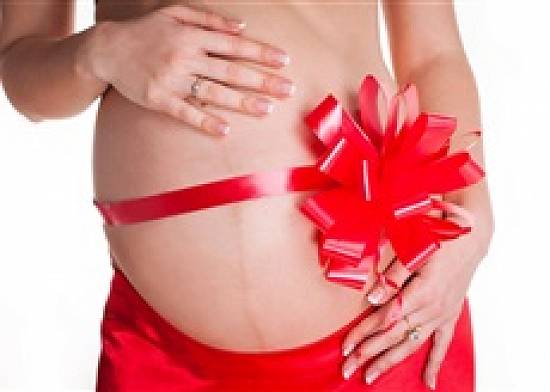 FIV cu ovocite  donate si mama surogat
