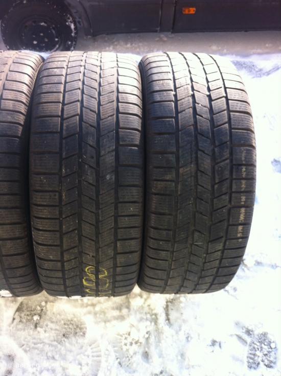 Set anvelope iarna PIRELLI 255 45 R20 105V dot 3108 made in germany.