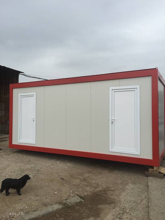 Vand containere metalice!
