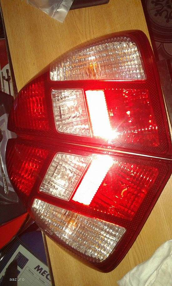 stop dreapta renault clio symbol 2006