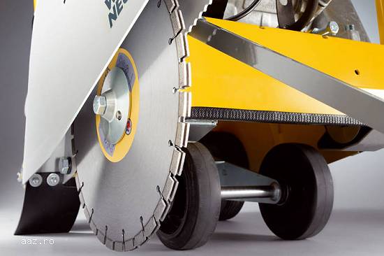 Taietor asfalt si beton Wacker Neuson