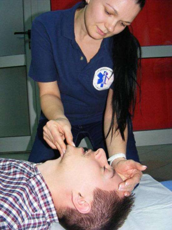 CURS DE PRIM AJUTOR