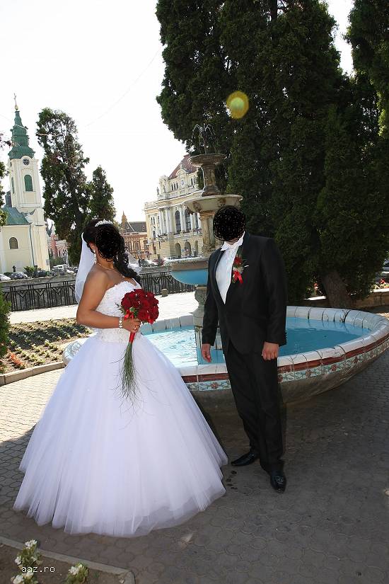 De vanzare rochie de mireasa  tip  printesa in stare impecabila