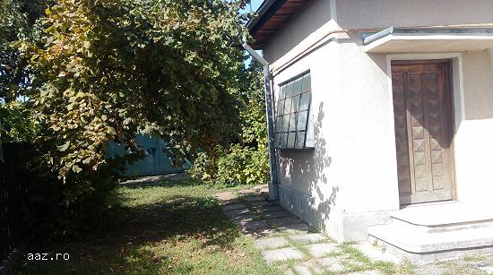 Vanzare casa pentru teren  zona Piata Anton