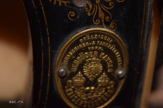 Vand masina de cusut . Marca Kaiser