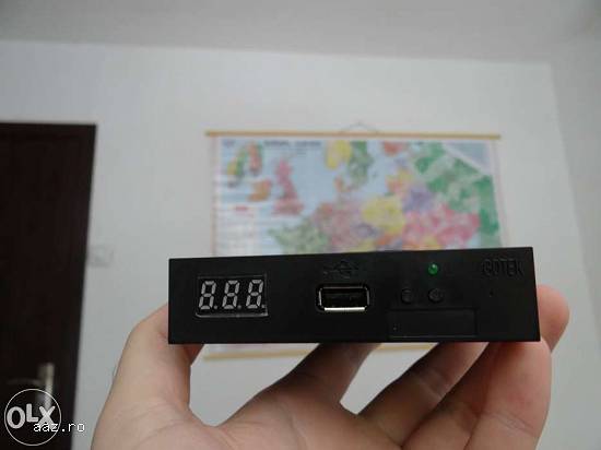 Emulator floppy disk to USB pentru clape Korg,  Yamaha