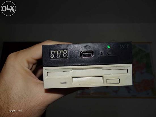 Emulator floppy disk to USB pentru clape Korg,  Yamaha