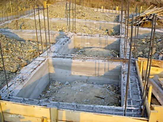 EXECUTAM CONSTRUCTII case,  vile,  la cheie.
