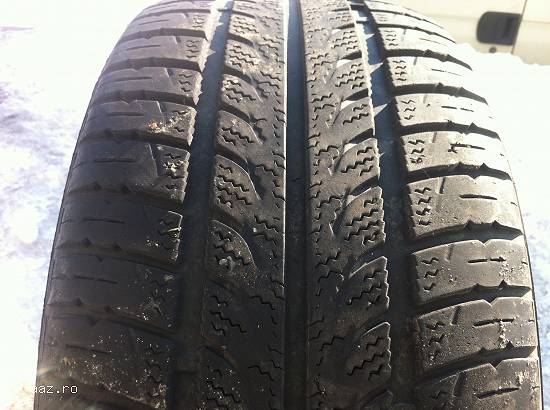 Anvelope iarna KUMHO 225 55 R16 95V dot 3009 made in china.