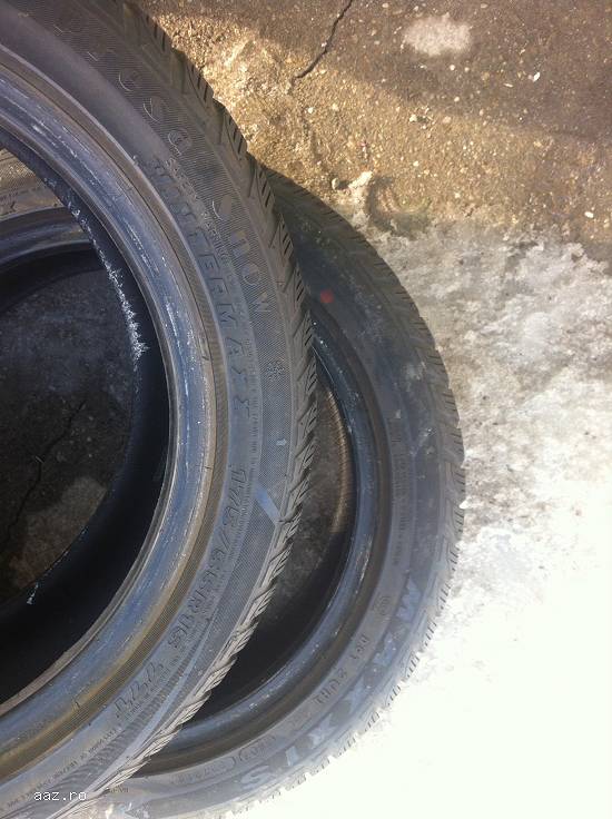Anvelope iarna MAXXIS 175 55 R15 77T dot 2907 made in china.