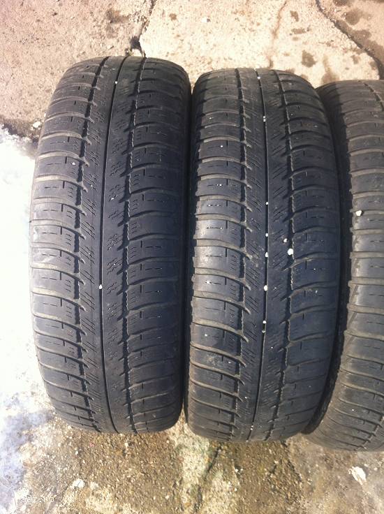 Set anvelope iarna GOODYEAR 185 65 R15 88T dot 4310 made in slovenia.