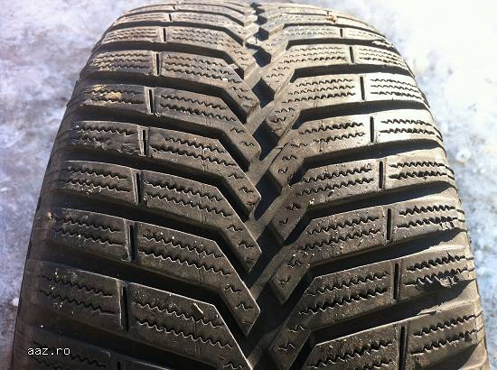 Anvelope iarna VREDESTEIN 205 55 R16 91H dot 2208 made in holland.