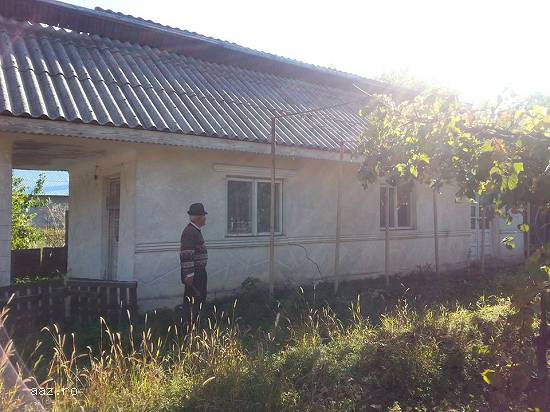 Vand 2 case+3000m² gradina la 25km de Bucuresti