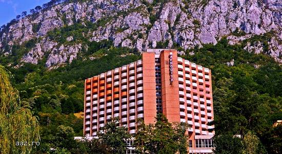 Weekend de neuitat la Afrodita Resort & Spa 3* - Baile Herculane