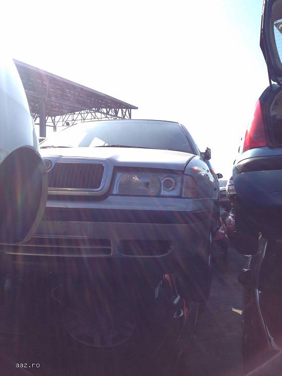 Dezmembram Skoda Octavia 1.9 tdi