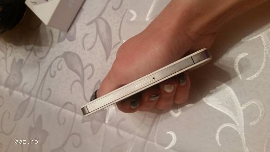 Iphone 4s alb 16G