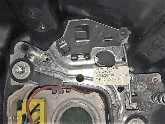VW Polo 9N ,   VW Touran model 2002-2009 Volan clasic 4 spite  IMPECABIL