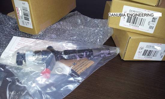 Pompe de injectie,  injectoare,  duze DENSO noi si originale