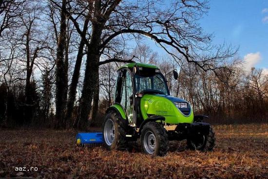 tractor 40 CP,    4x4