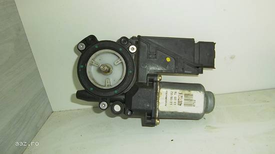 Motoras macara dreapta fata Nissan Primera p12,  cod: 400712k