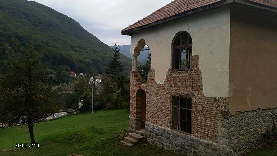 Conac an constructie 1900 la Calimanesti