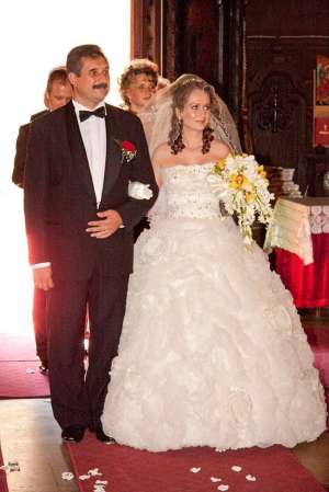 Rochie mireasa superba