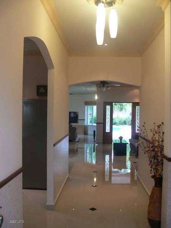 CASA CONSTRUITA SOLID.