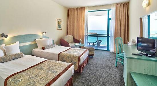 Paste la Nisipurile de Aur - Hotel Berlin Golden Beach 4*