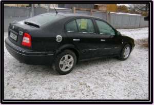 vand sau schimb skoda octavia an 2004