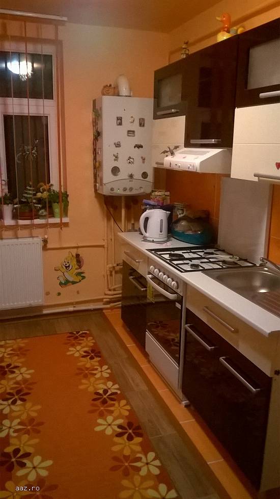 Vand apartament modern,  langa Lacul Amara
