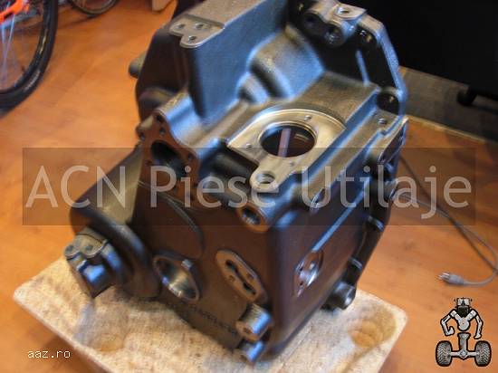 Carcasa cutie viteze buldoexcavator Volvo BL 71