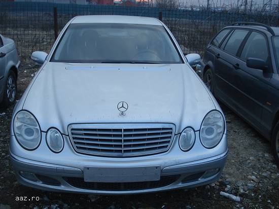 Mercedes-Benz E220