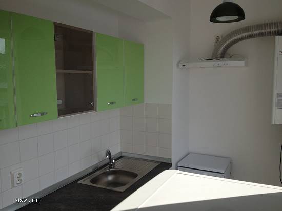 Inchiriez ap. de 2 camere in Aparatorii Patriei