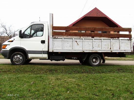 Camioneta 3.5 Iveco Daily,  an 2002,  motor 2.8 diesel
