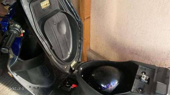 vand urgent scuter Peugeot v-clic