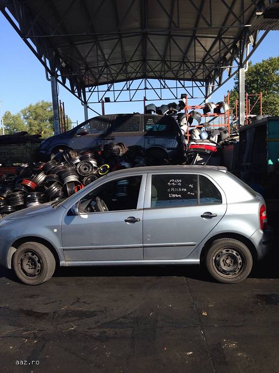 Dezmembram Skoda Fabia 1.4 tdi 2004